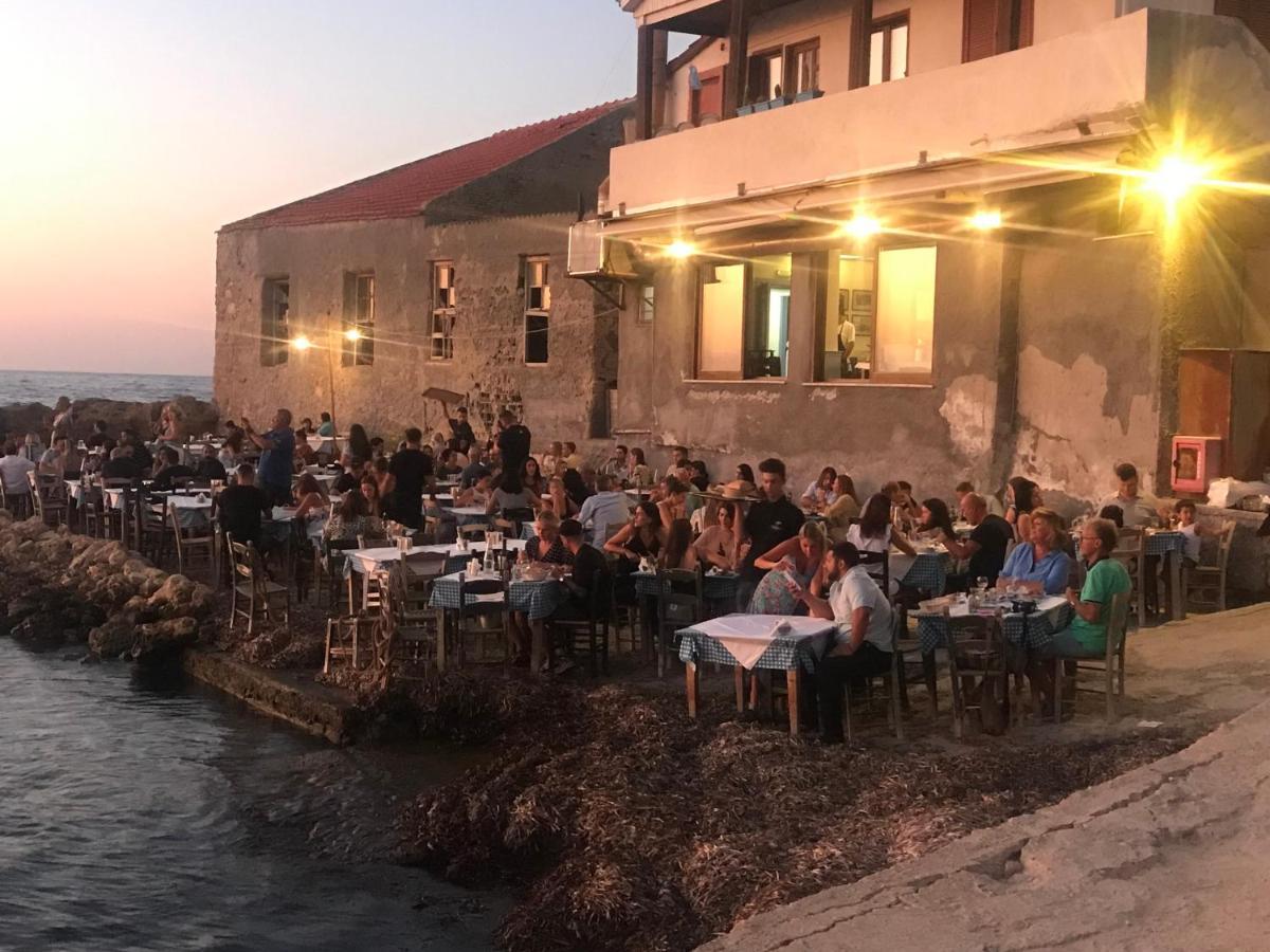 Microcosmos Halepas Villa Chania  Bagian luar foto